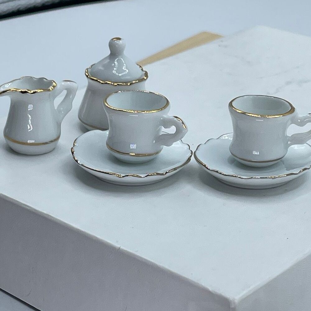 Vintage miniature tea set dolls or collectibles
